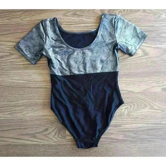Body Language Short Sleeve Leotard, Size YJ - Picture 5 of 11